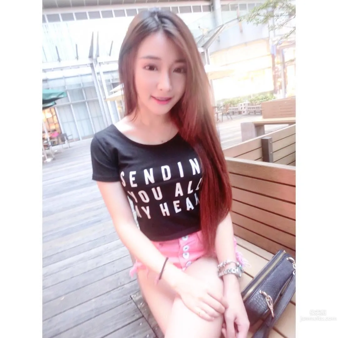 Rebeca小花- 好甜美的展場sg正妹 18