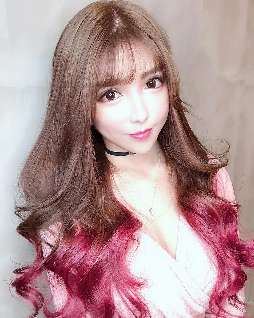 激似人氣女優三上悠亞！「白皙甜心」譚詠曦胸器太過驚人 23