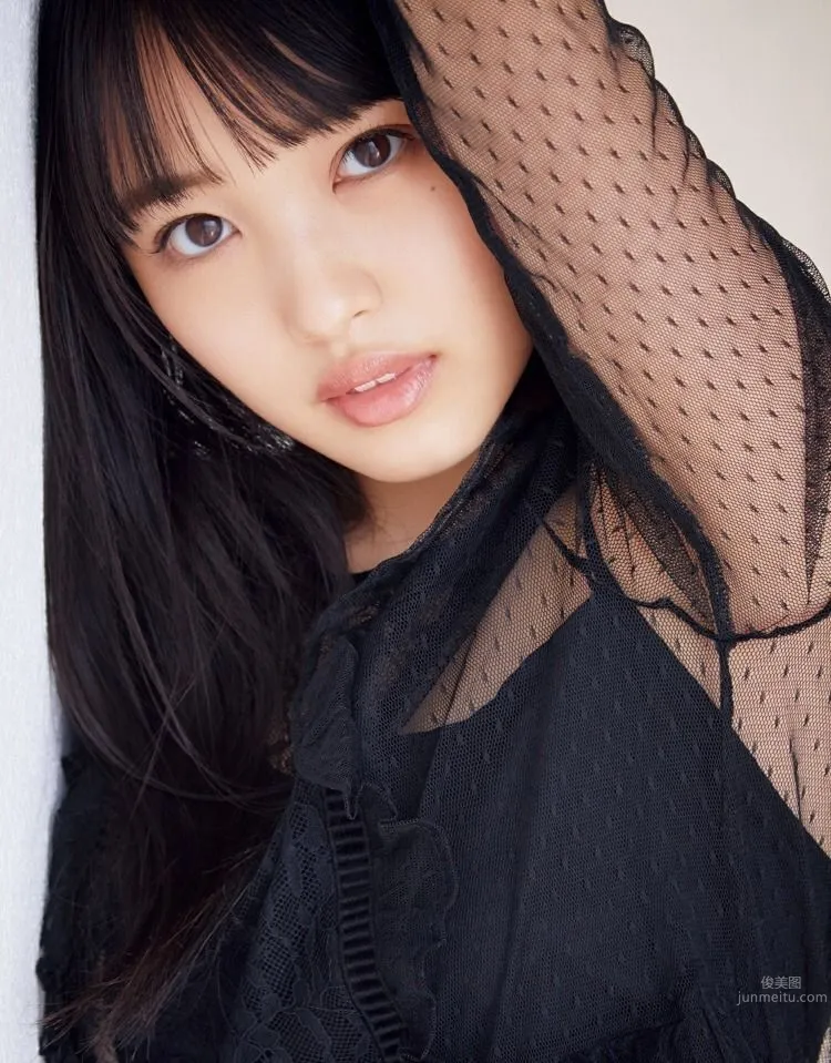 向井地美音- 10代最後撮り下ろしグラビア_4