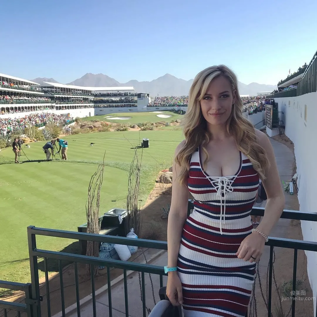 Paige Spiranac- 最性感的高爾夫球員 33