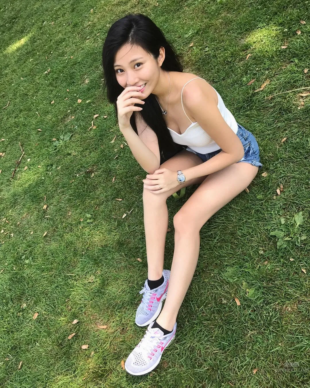 甜美又霸氣！陳翎瑀超自信笑容加上火辣身材，女王就決定是妳！ 8