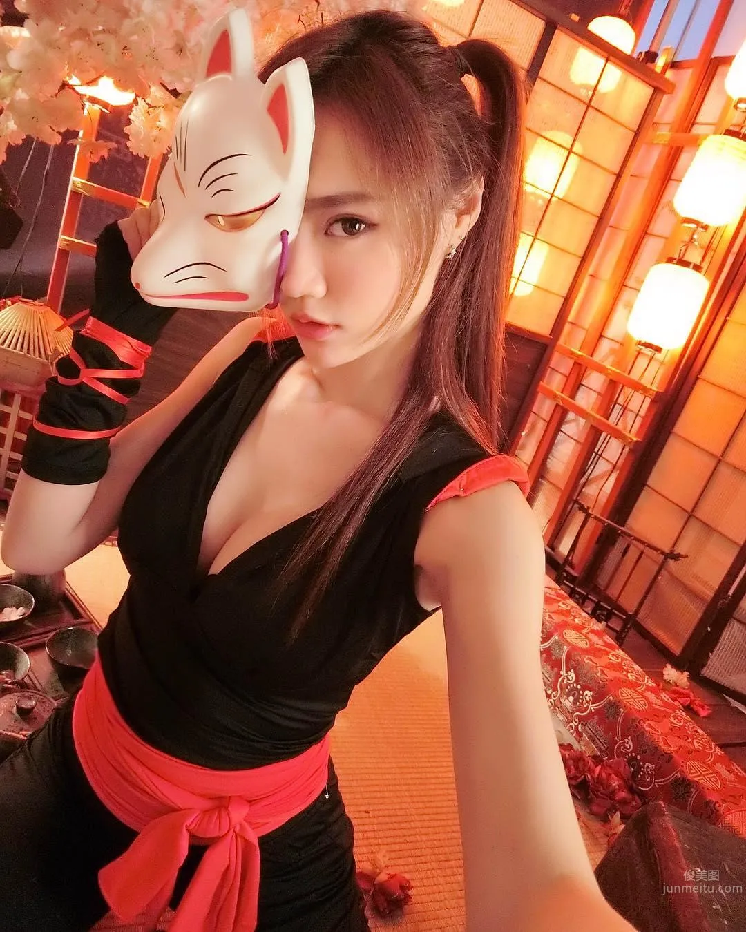 超可愛！甜美系「白皙美胸正妹」極品身材好犯規！ 29