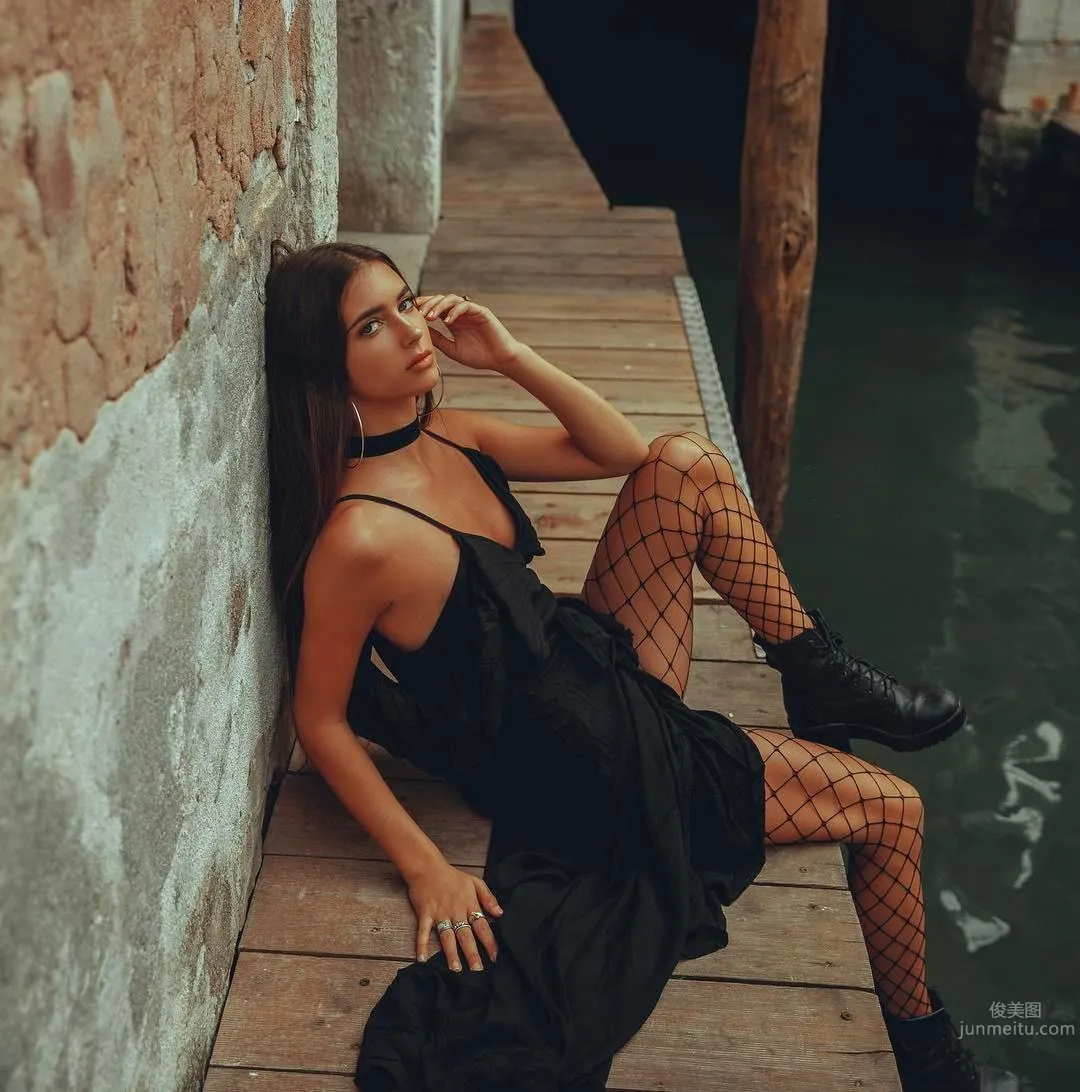 澳洲天使級正妹「Elisha Herbert」美顔私房照 25