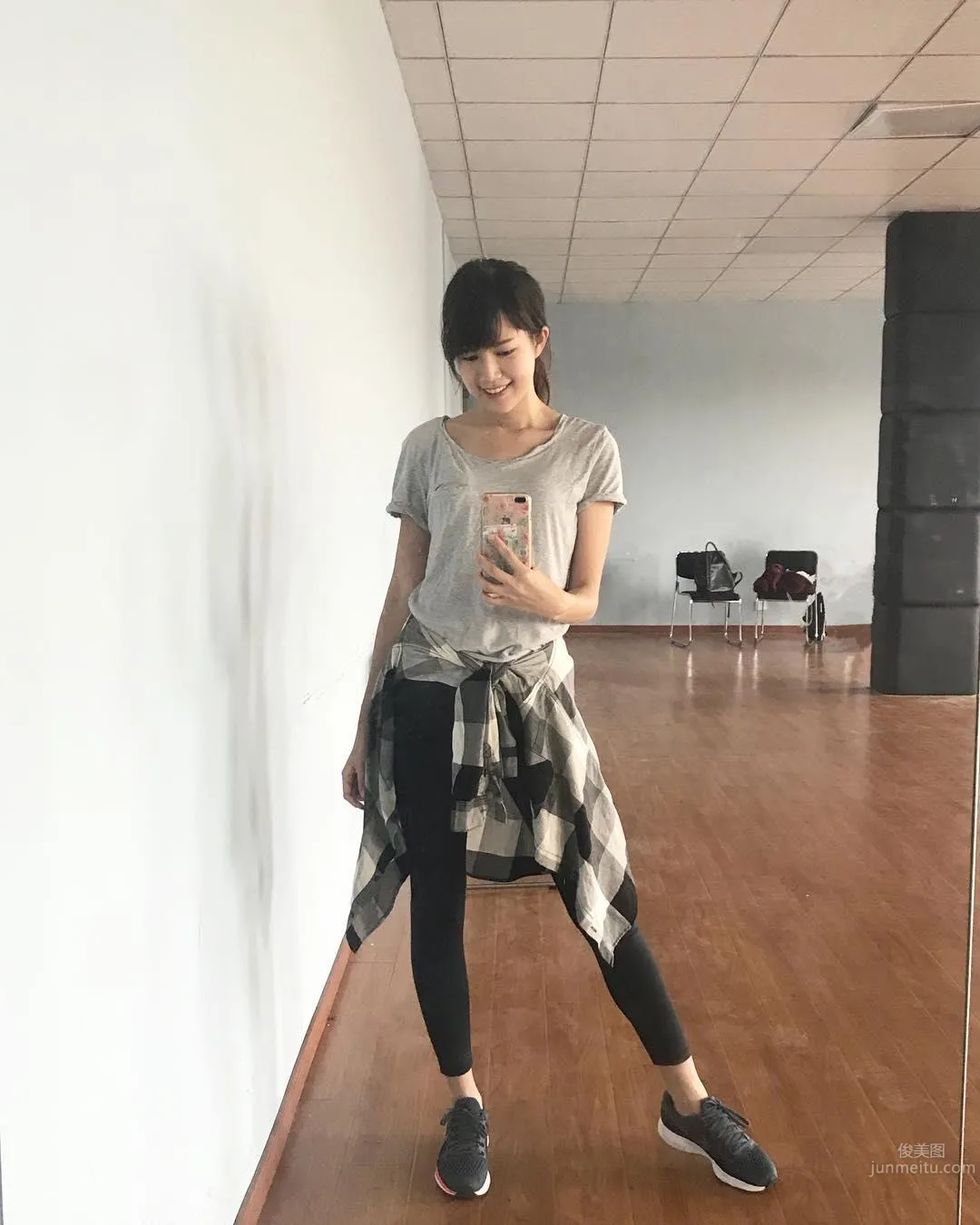 表特新女神！「空靈港妹蘇皓兒」氣質臉蛋好吸睛！ 31