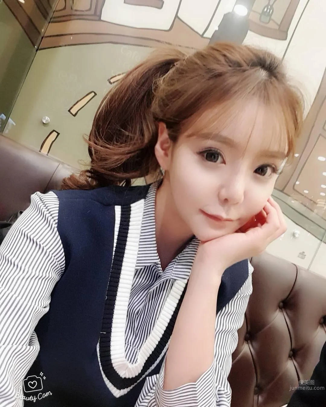 南韩妹子黄丽娅脾气不好！性感比基尼大方来献宝～_30