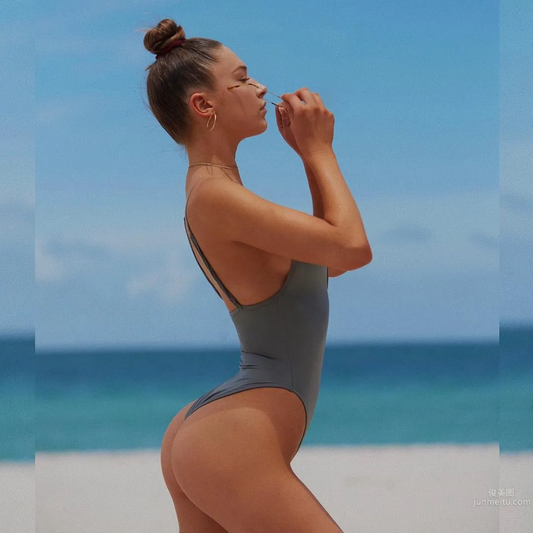 最性感大學生 《Playboy》玩伴Elsie Hewitt 37