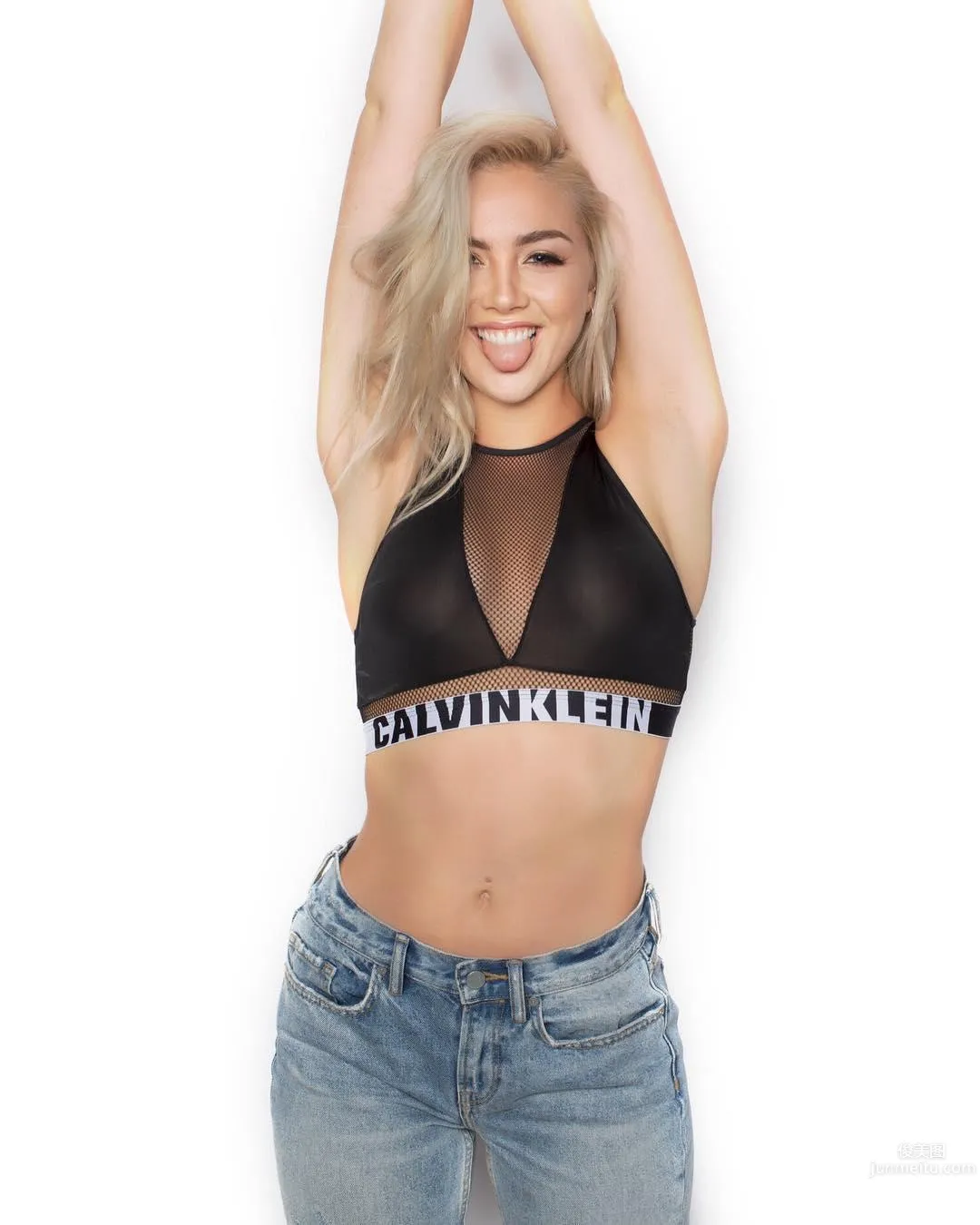 Taylor Godfrey- 性感辣妹的Ig私房照 31