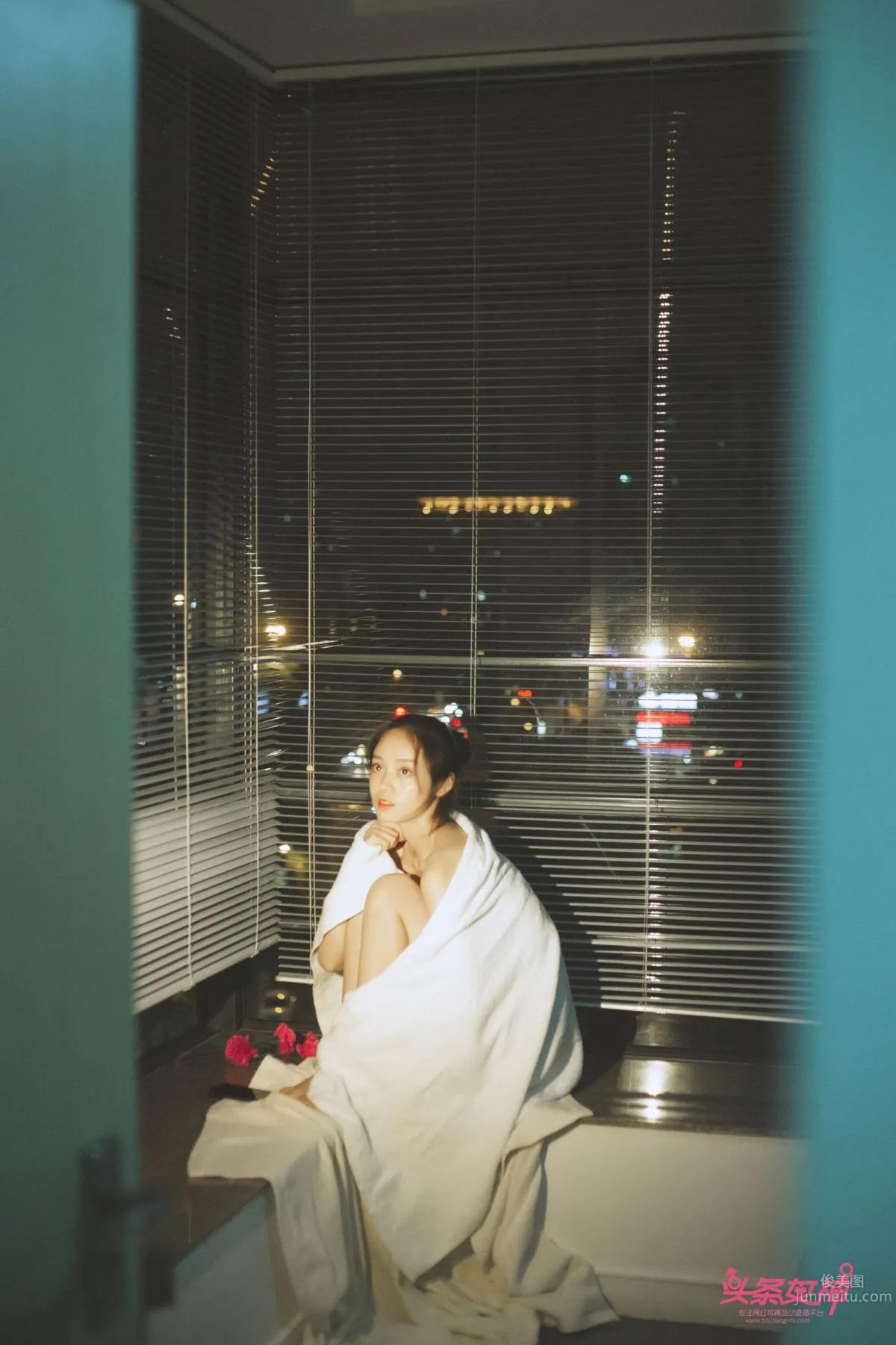 頭條天使美女夜微涼 12