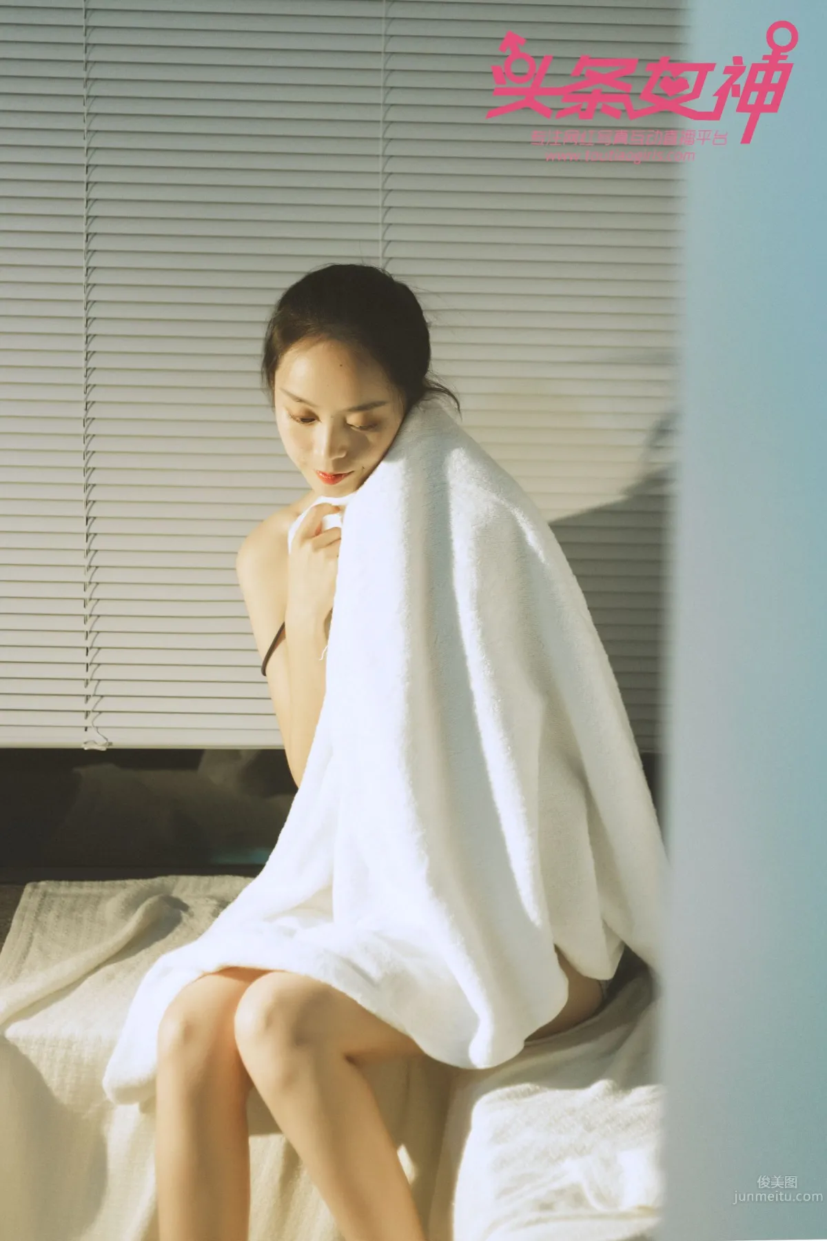 头条天使美女夜微凉_0