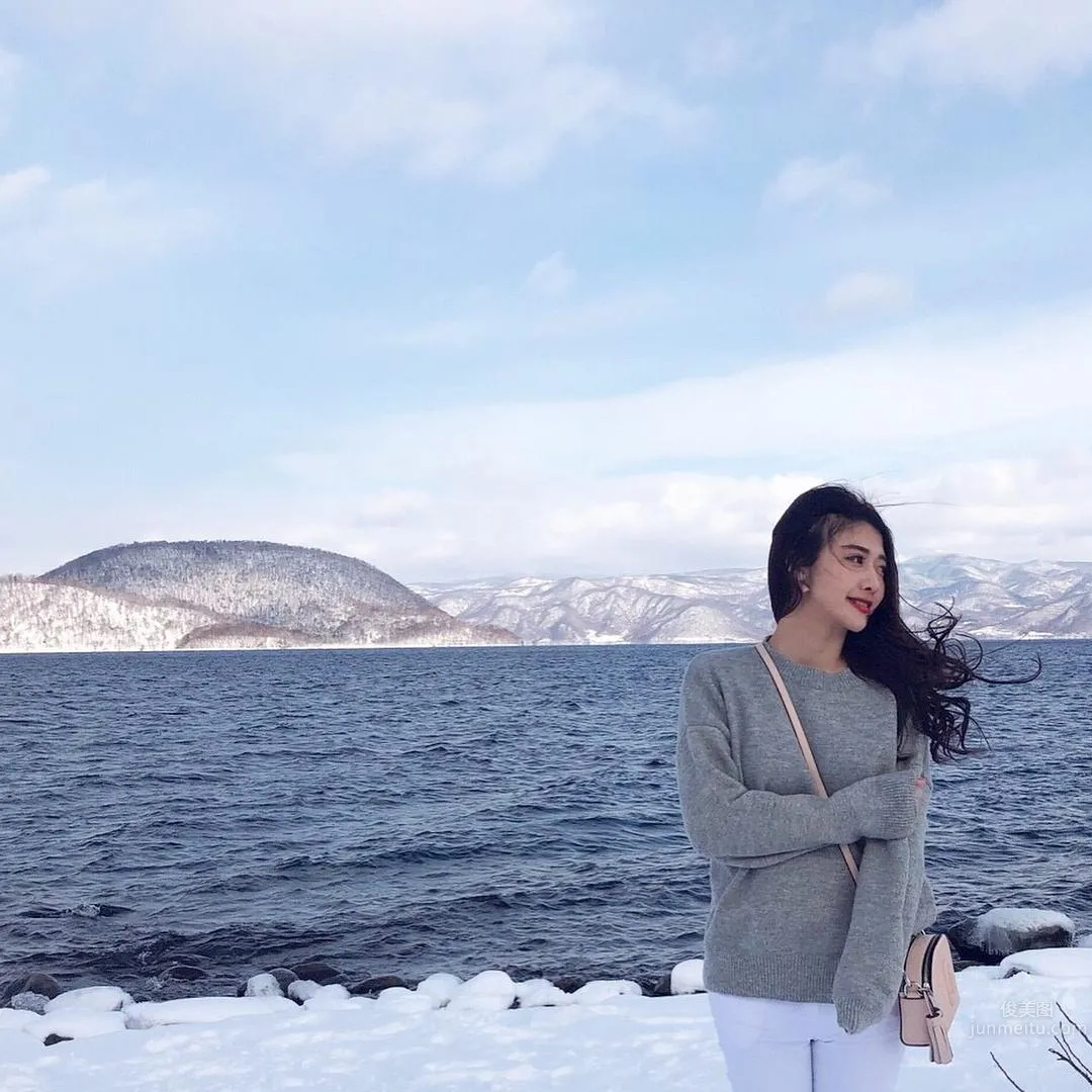 何季珍Kelly，大眼美胸正妹，網友驚呼「太美了！」 21
