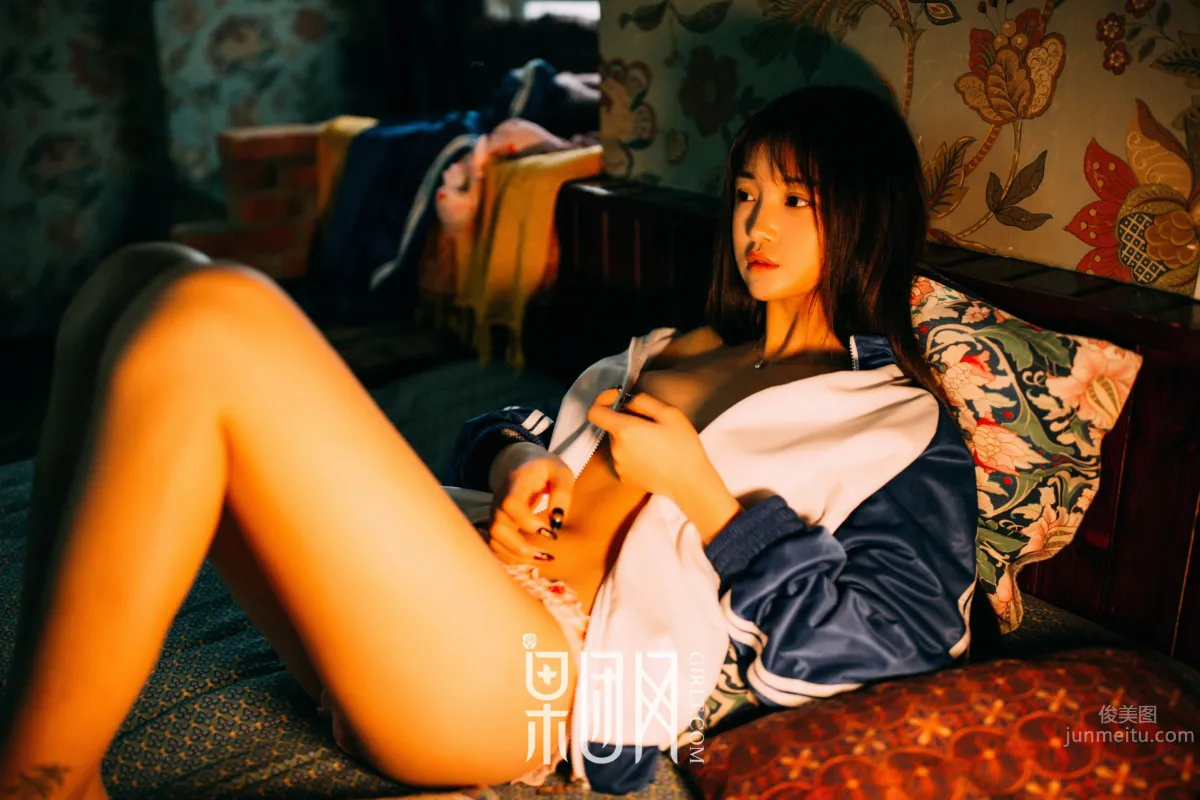学生妹妹的校服风情！_34