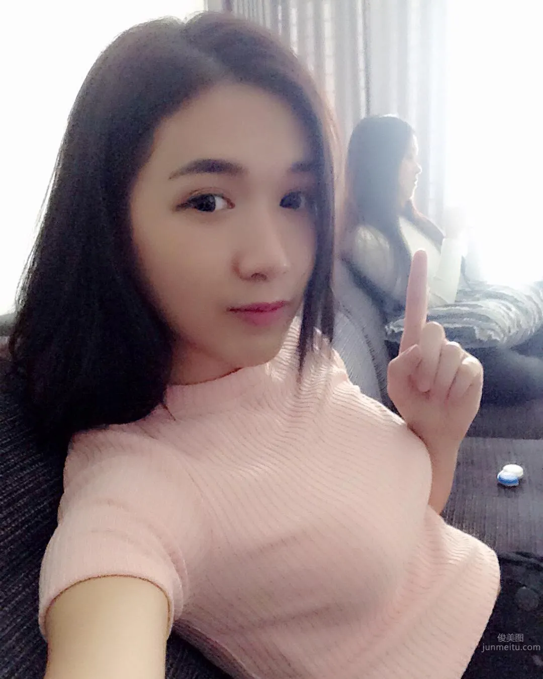 大马正妹陈馷佳，全民女神一秒就让人恋爱_0