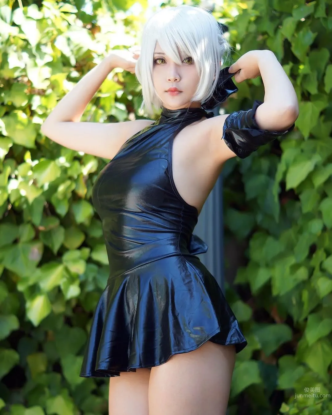 電玩美少女Hana Dinh，這樣的身材你喜歡嗎？ 24
