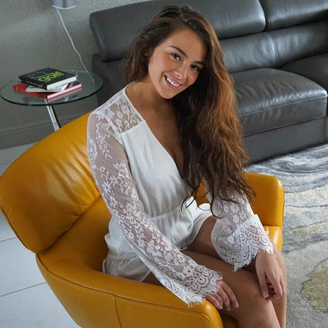 Myriam Lemay- 魁北克之花 29