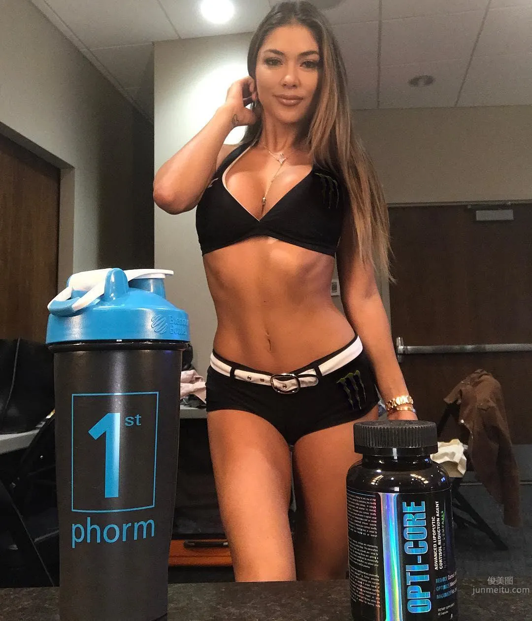 Arianny Celeste- 最性感UFC举牌女郎_40
