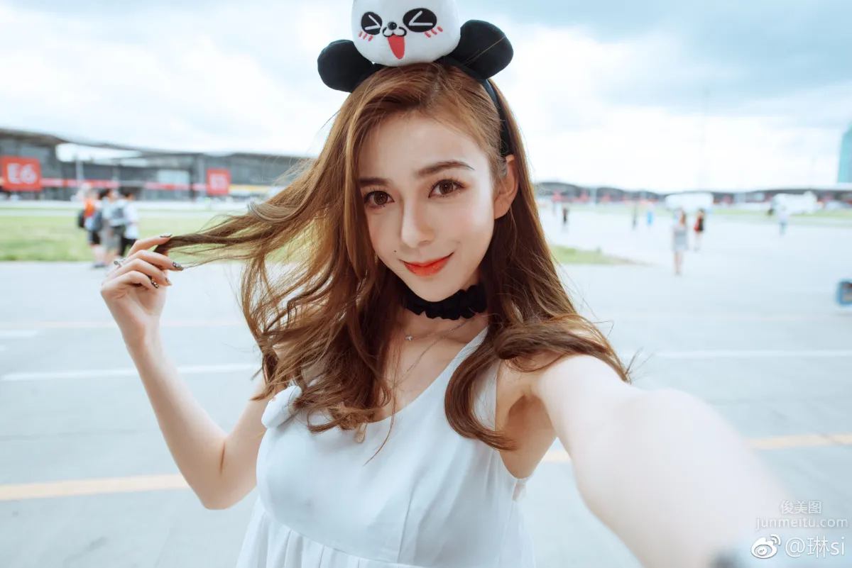 王琳- 气质模特唯美写真_9