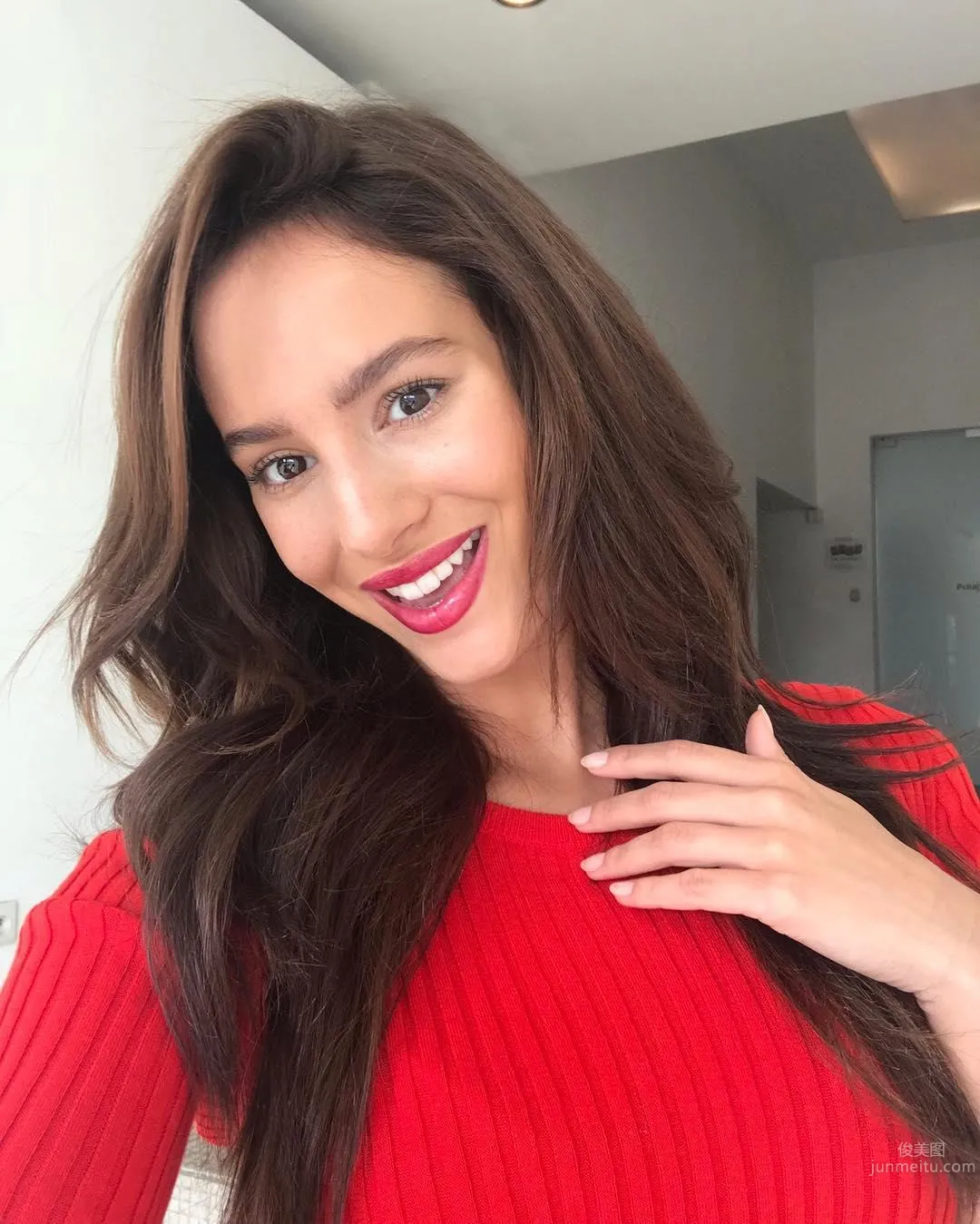 Magdalena Perlinska- 拉丁舞美人比基尼美照 34