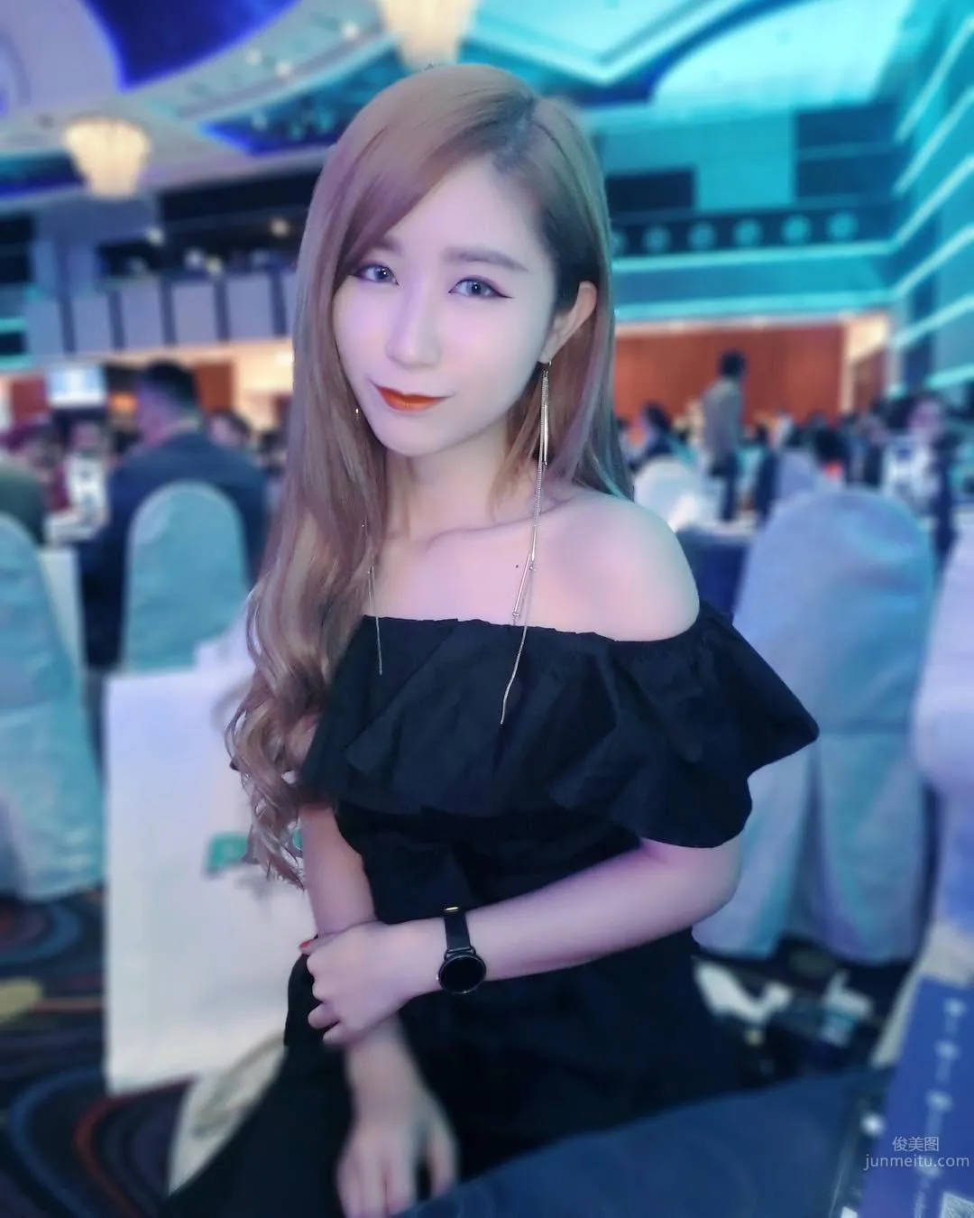 李佩怡- 迷人「魅惑電眼」收服粉絲的心！ 27