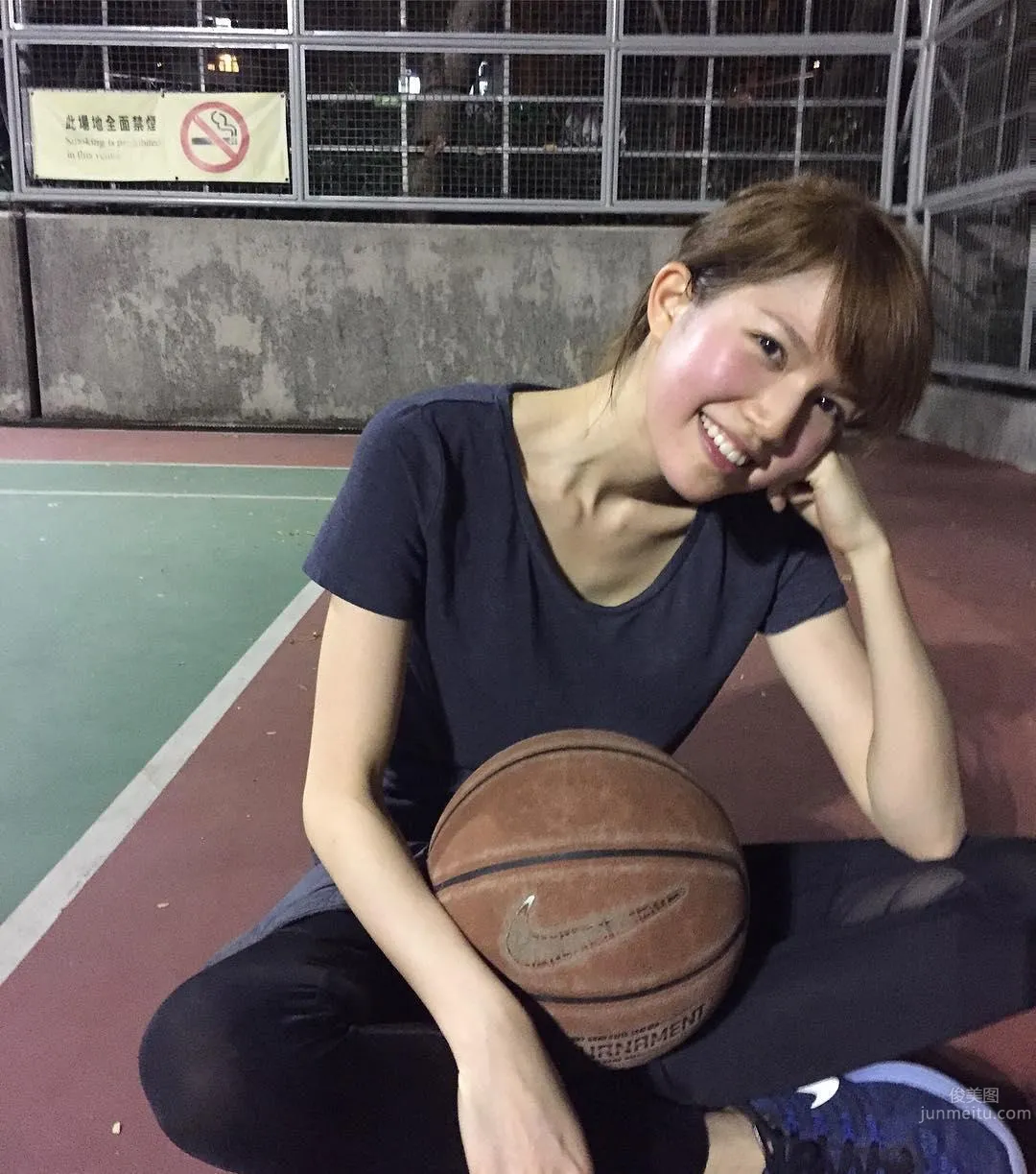 表特新女神！「空靈港妹蘇皓兒」氣質臉蛋好吸睛！ 12