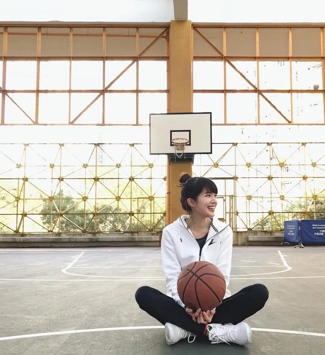 表特新女神！「空靈港妹蘇皓兒」氣質臉蛋好吸睛！ 35
