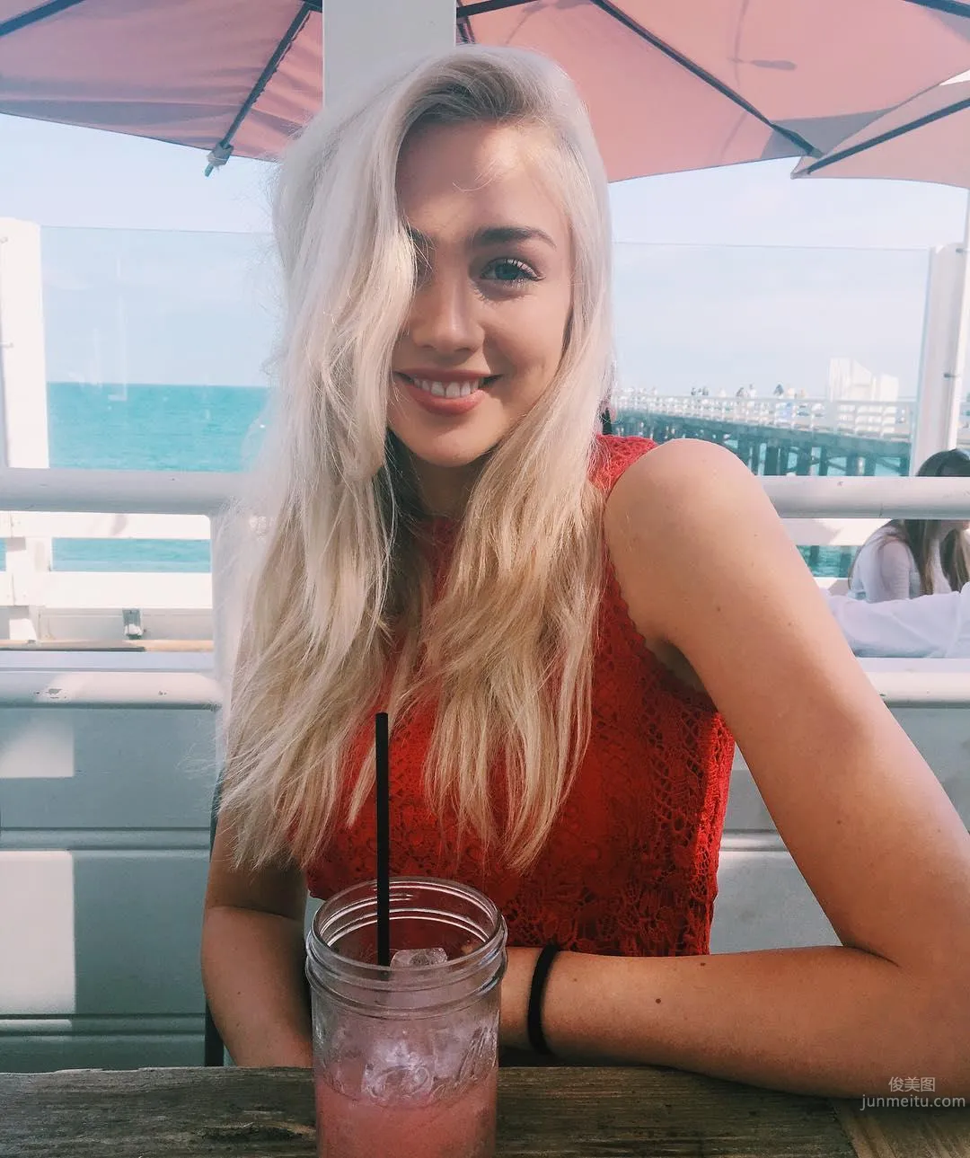 Taylor Godfrey- 性感辣妹的Ig私房照_2