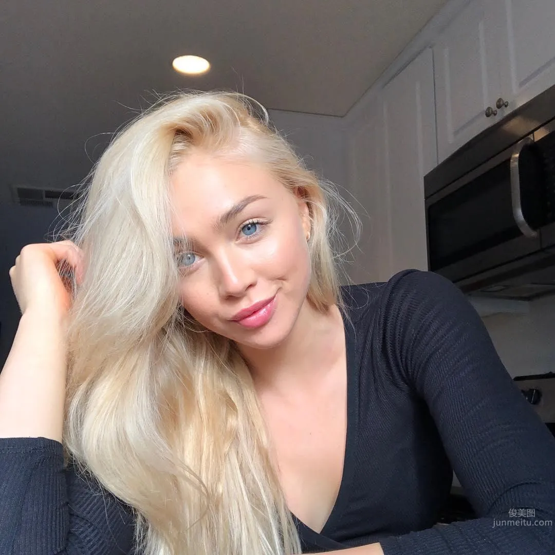 Taylor Godfrey- 性感辣妹的Ig私房照 34