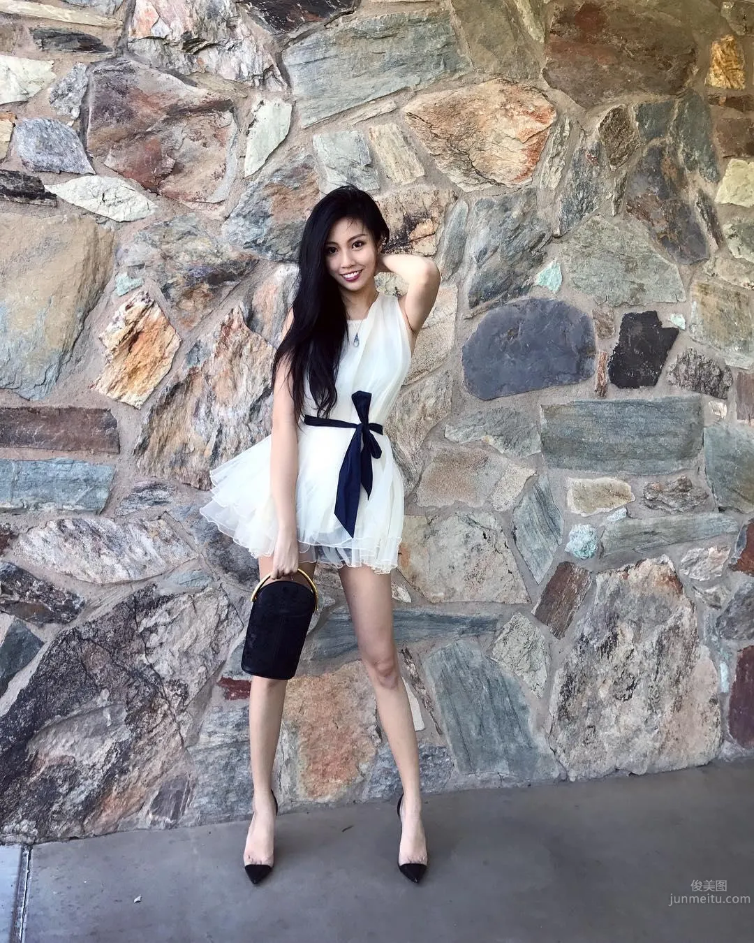 甜美又霸氣！陳翎瑀超自信笑容加上火辣身材，女王就決定是妳！ 14