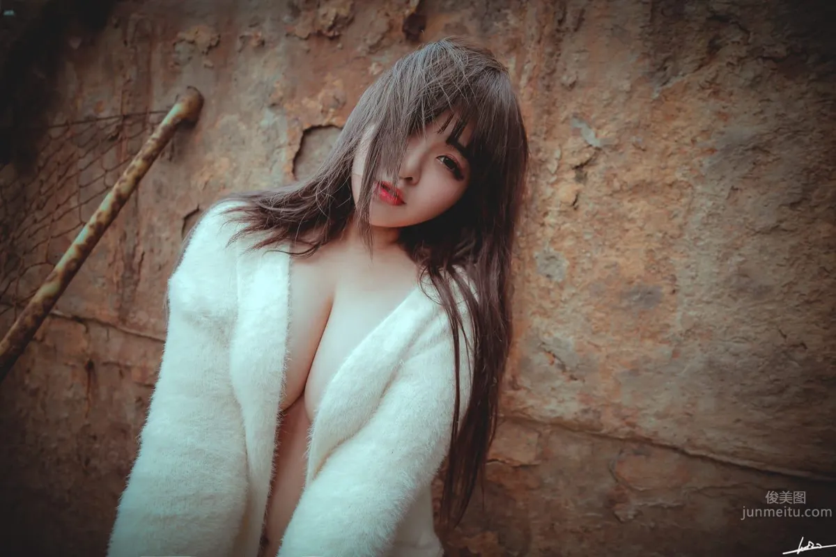 李姿儀- 萌萌脸蛋身材却超火爆的无敌反差！_14