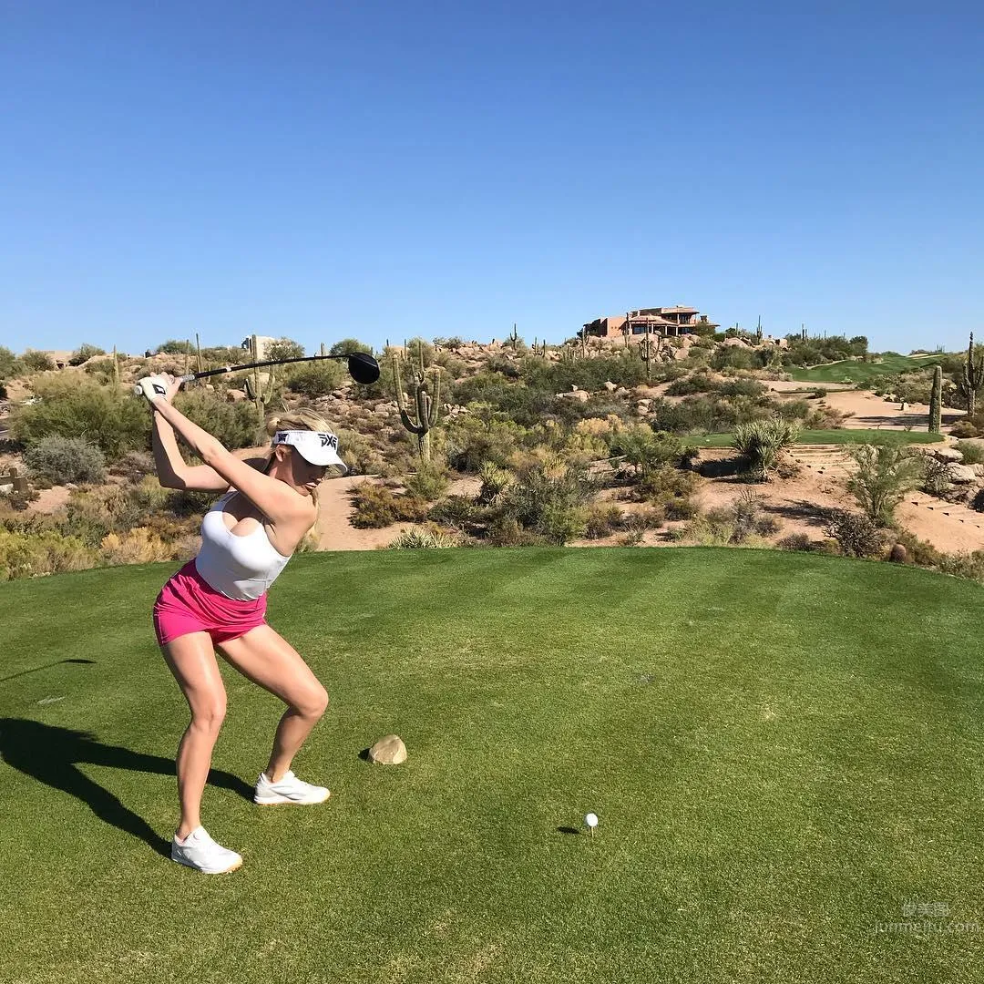 Paige Spiranac- 最性感的高爾夫球員 20