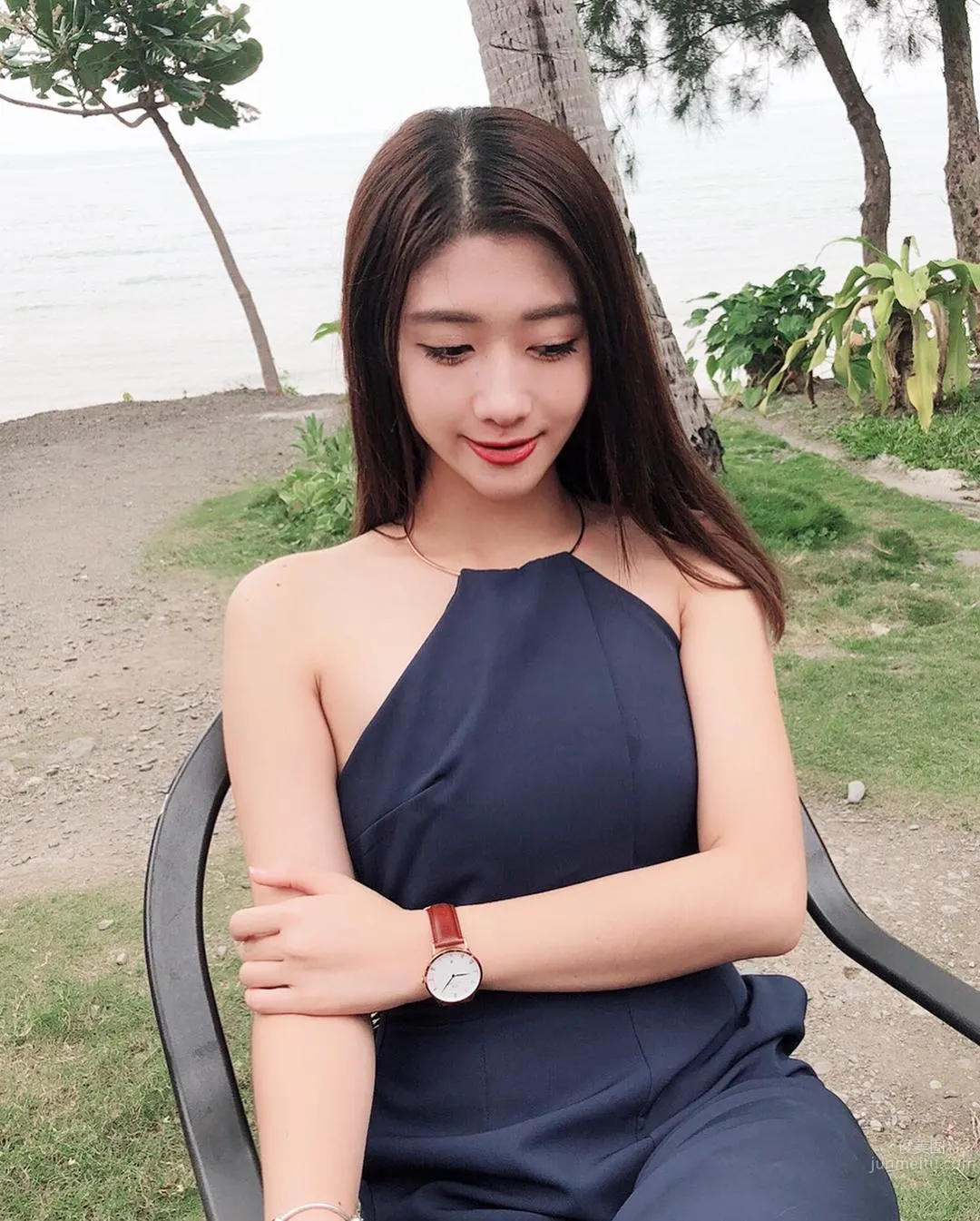何季珍Kelly，大眼美胸正妹，網友驚呼「太美了！」 2