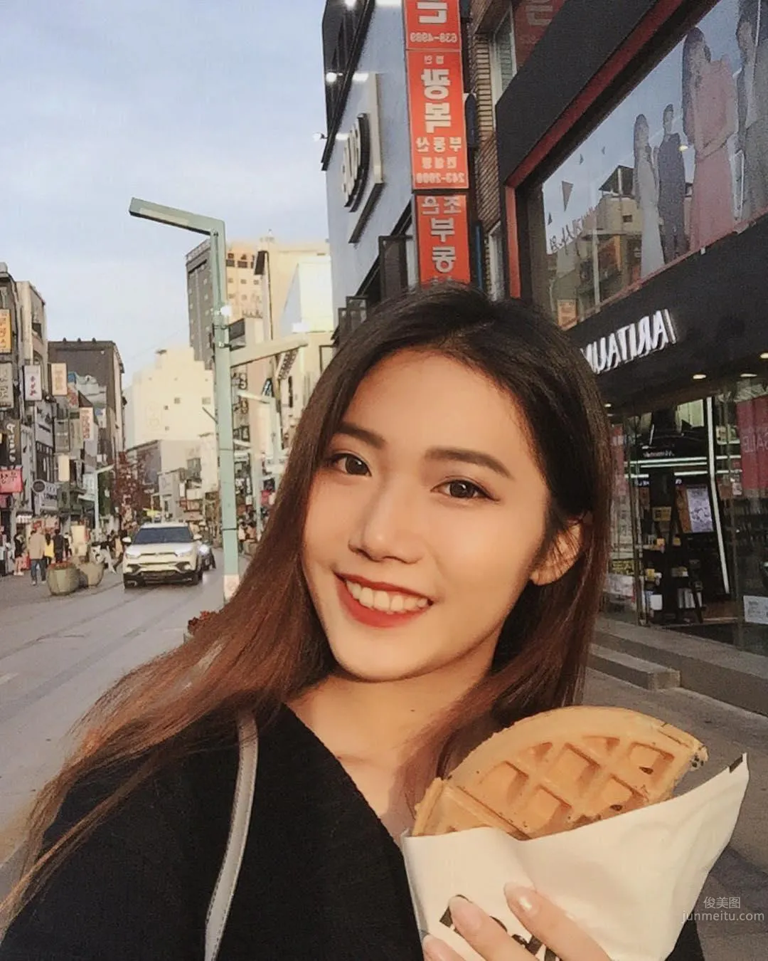 台灣素人正妹陳靖媛 渾圓碗波與結實蜜臀 20