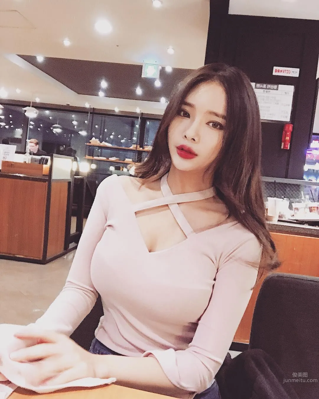 韓國網拍正妹jeee622 波濤胸湧敲碎你的心 15