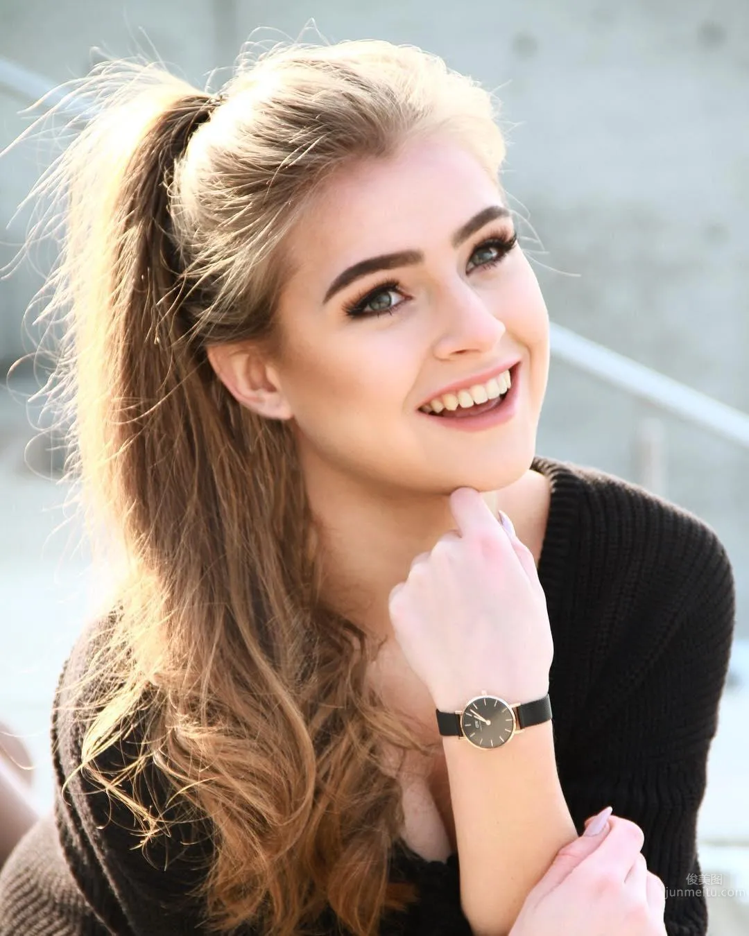 天使顔正妹「Anna Von Klinski」迷人電眼極緻魅惑 18