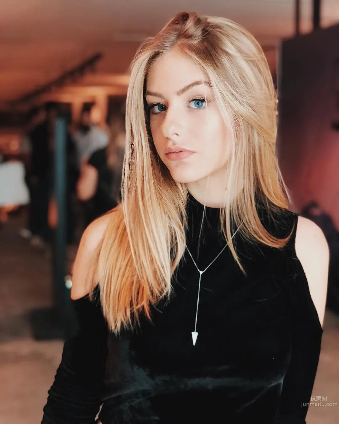 Valentina Schulz- IG百萬追蹤的巴西少女 25