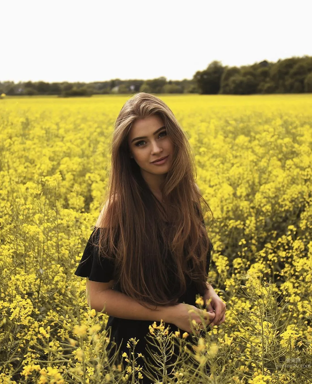 天使顔正妹「Anna Von Klinski」迷人電眼極緻魅惑 45