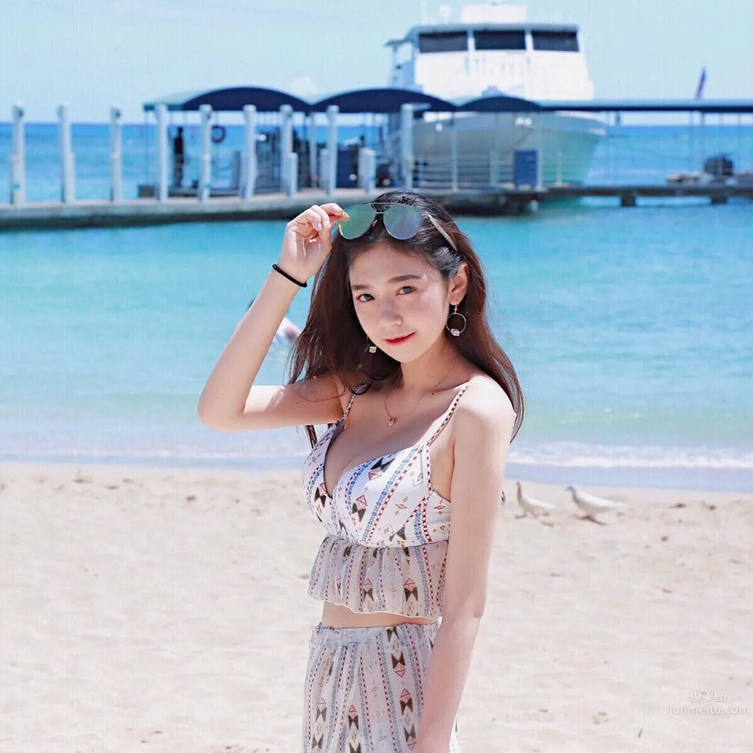 留美神級正妹「Cindy Huang」微甜又帶點兇！ 3