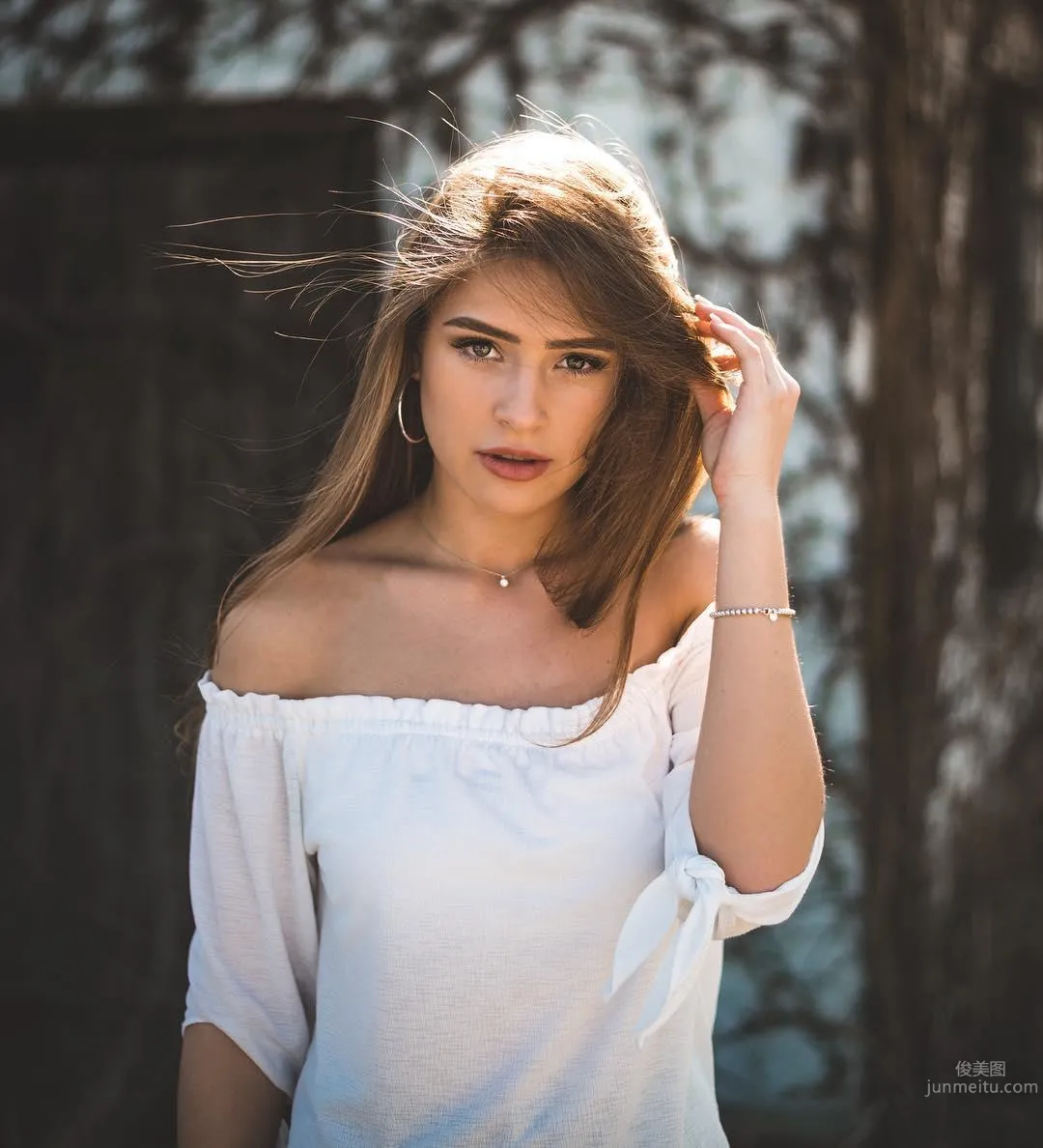 天使顔正妹「Anna Von Klinski」迷人電眼極緻魅惑 39