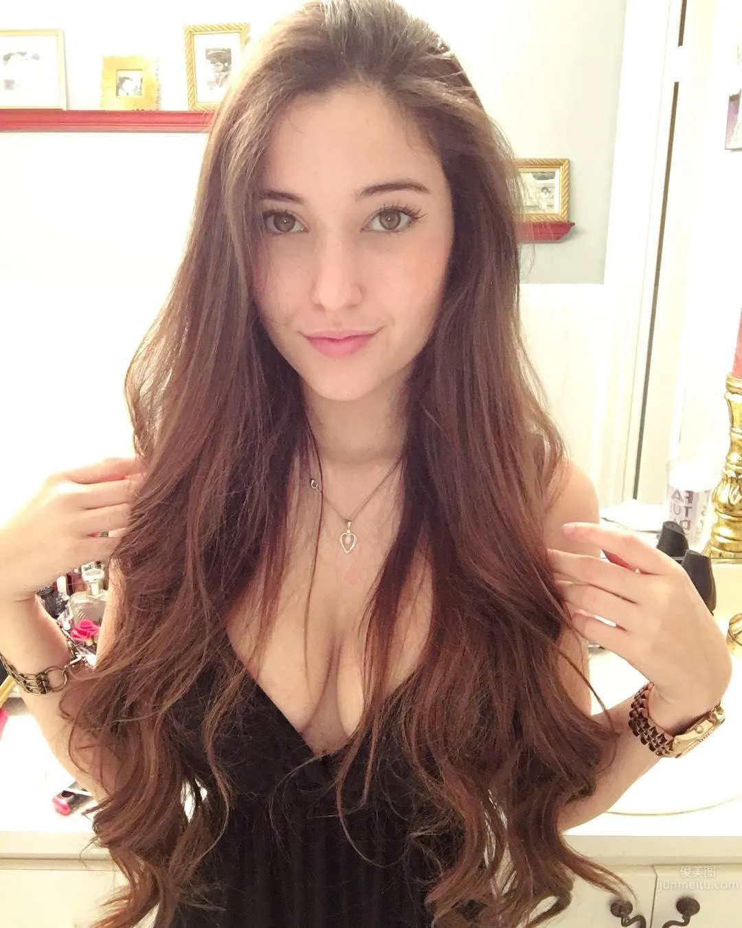 法學正妹Angeline Varona超養眼私房照 2