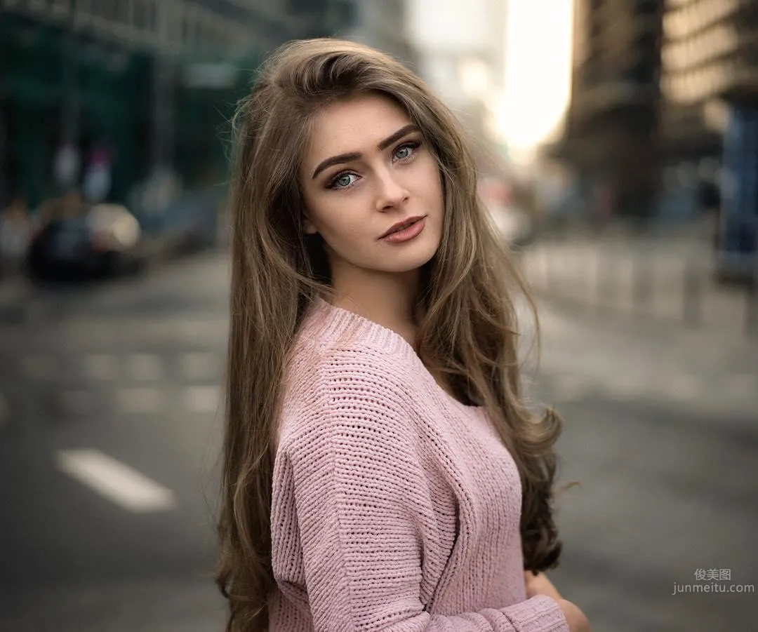 天使顔正妹「Anna Von Klinski」迷人電眼極緻魅惑 29