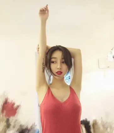 趙沙沙- 比基尼辣照美到想讓人求婚