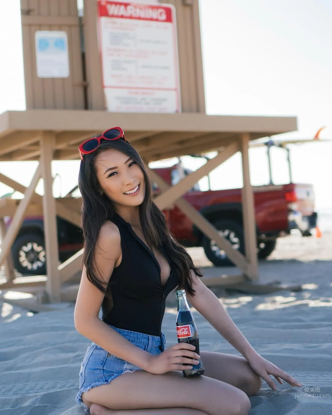 超火辣極緻美體「Nicky Park」！沙灘上最美的風景！ 28