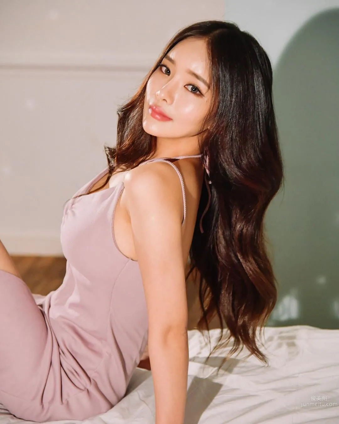 韓國網拍正妹jeee622 波濤胸湧敲碎你的心 14