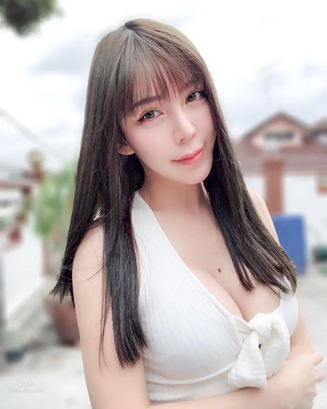 馬來西亞妹子Amanda Seet「大胸懷大痣」！ 4