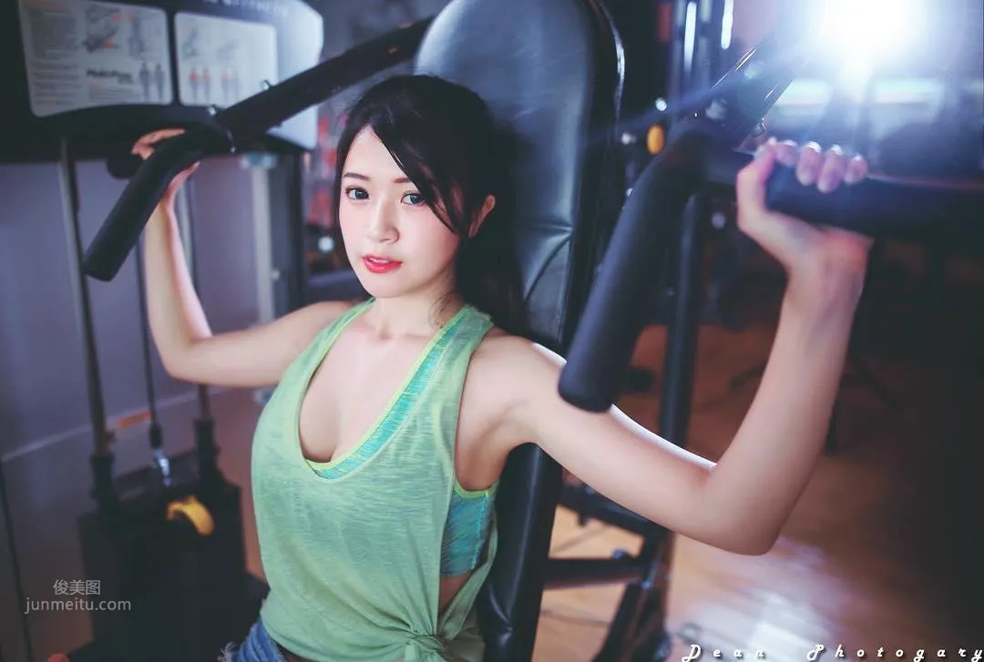 這種play也可以！台灣正妹「林珈伊」IG好精彩 20