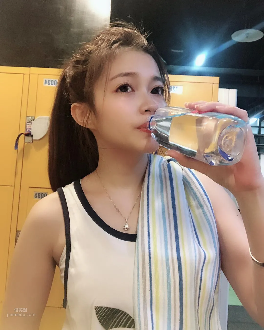 薛如涵- E杯「賽車皇後」上圍超兇 28