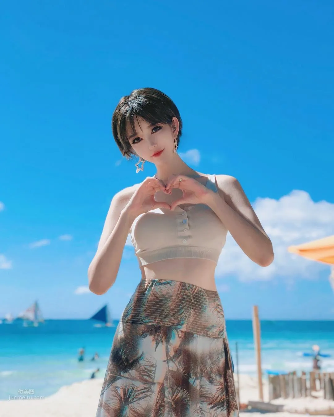 韓國短發美人崔疎曳私房照 7