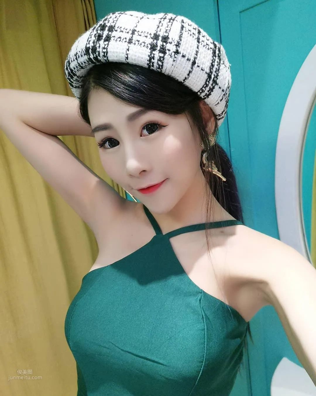 姬姬兒- 台灣妹子俏皮私房照 11