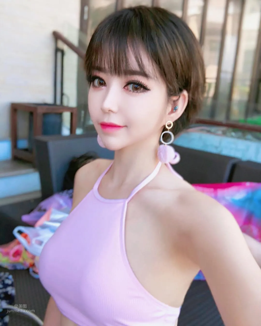 韓國短發美人崔疎曳私房照 6