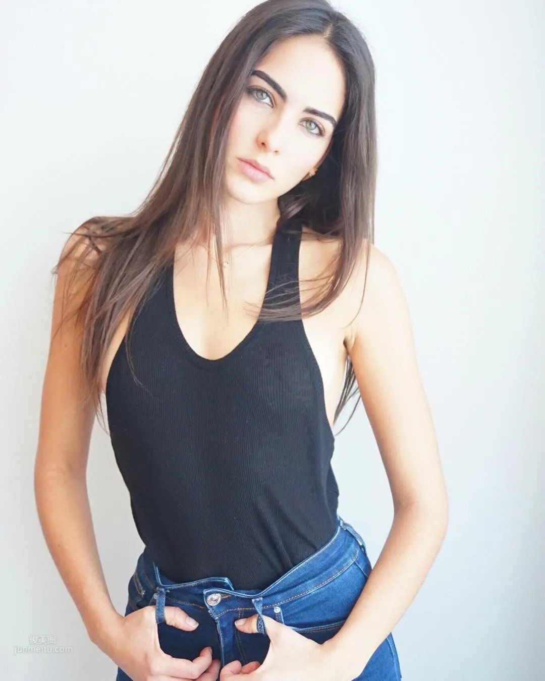 Daniela Botero- 世界杯第一美！妖娆身姿太火爆_49
