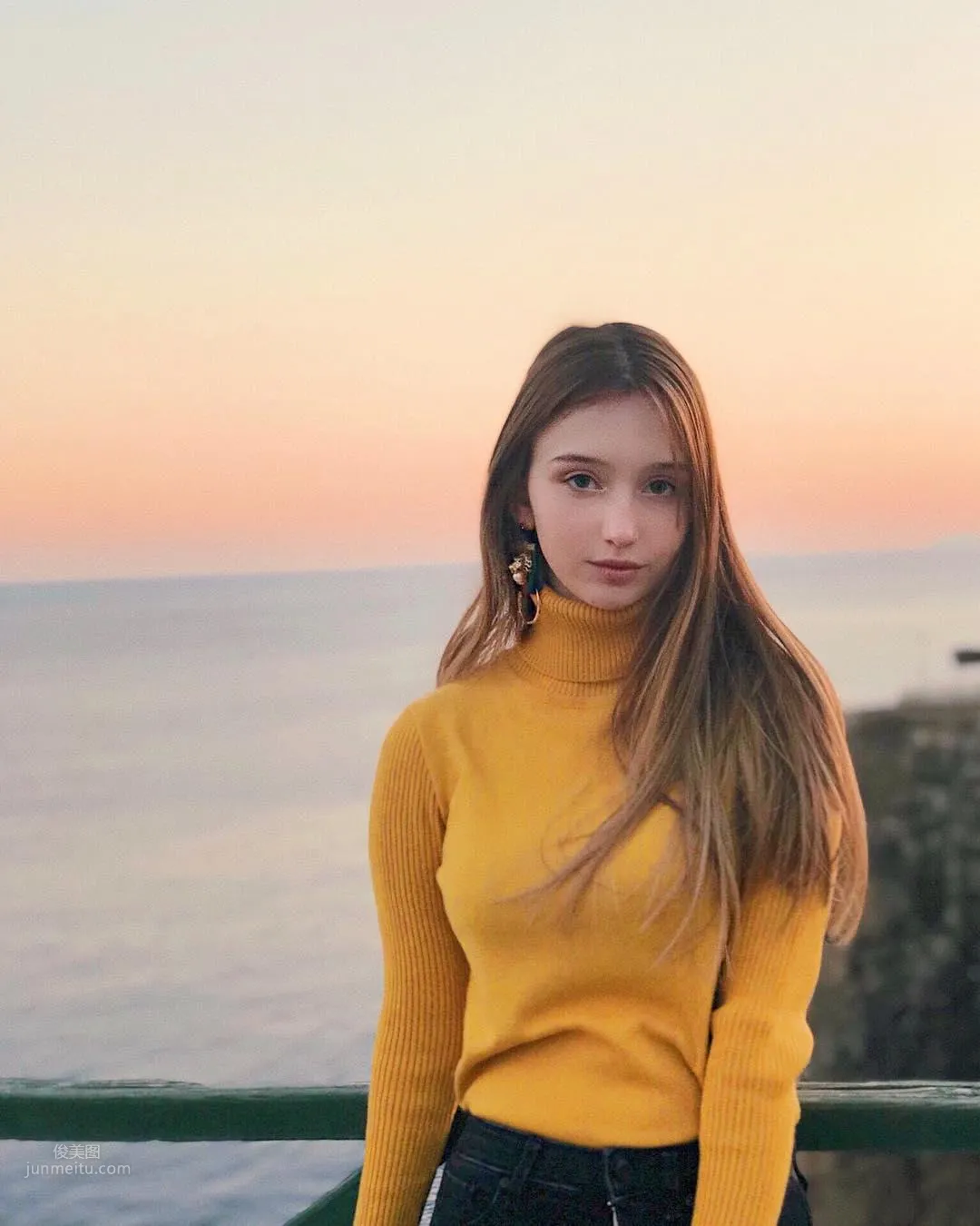 17歲土耳其少女ilayserah 宛如赫本再世轟動網友 18